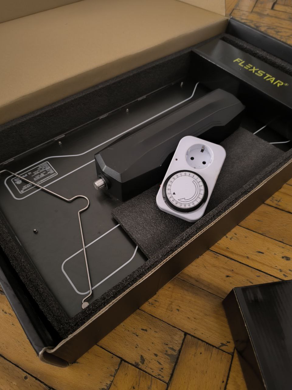 Свет и бокс