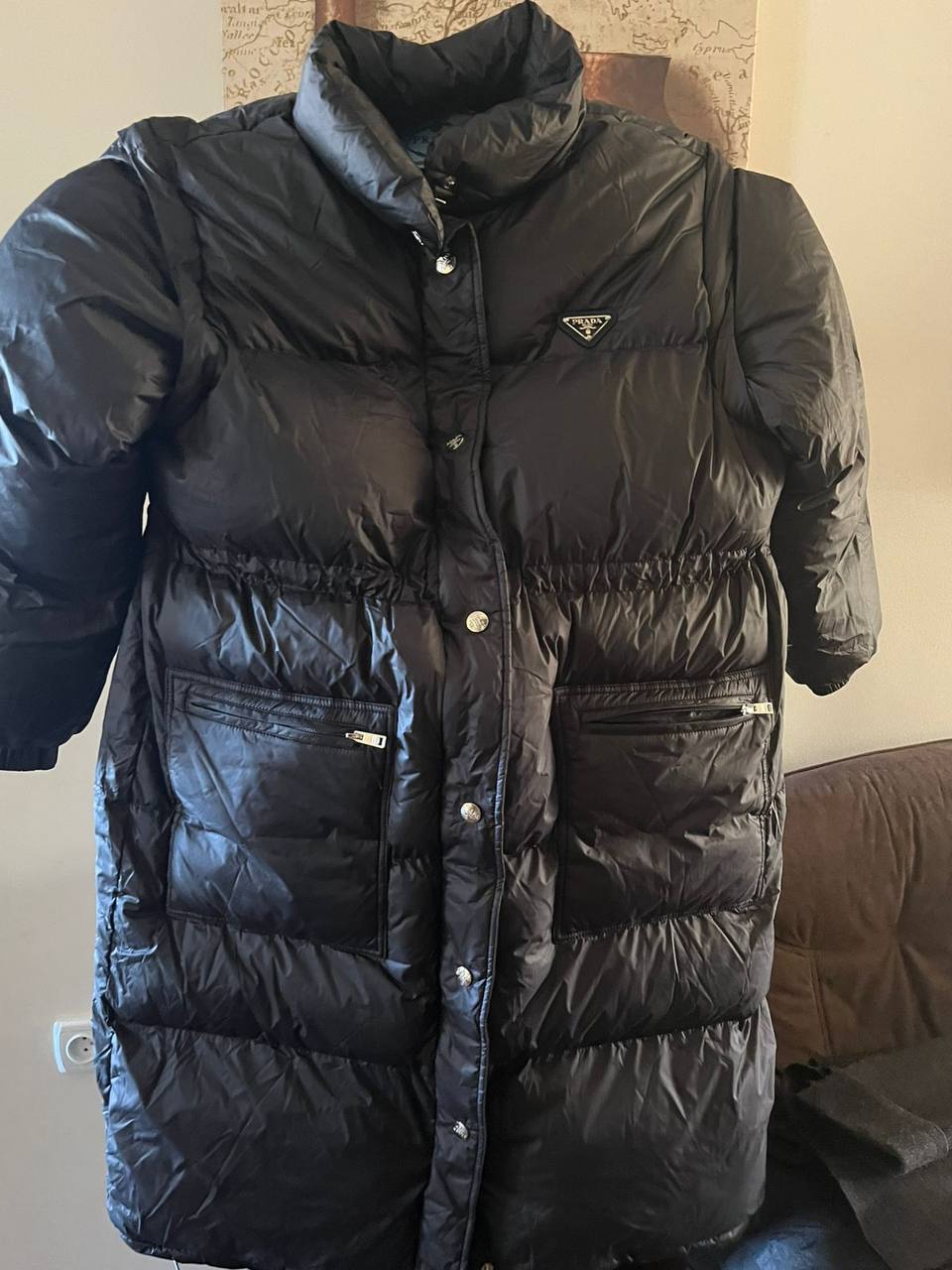 Coat L size
