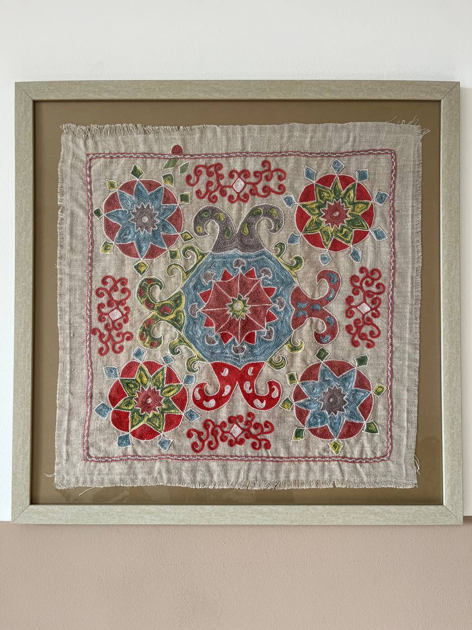 Узбекские сюзане, ручная вышивка