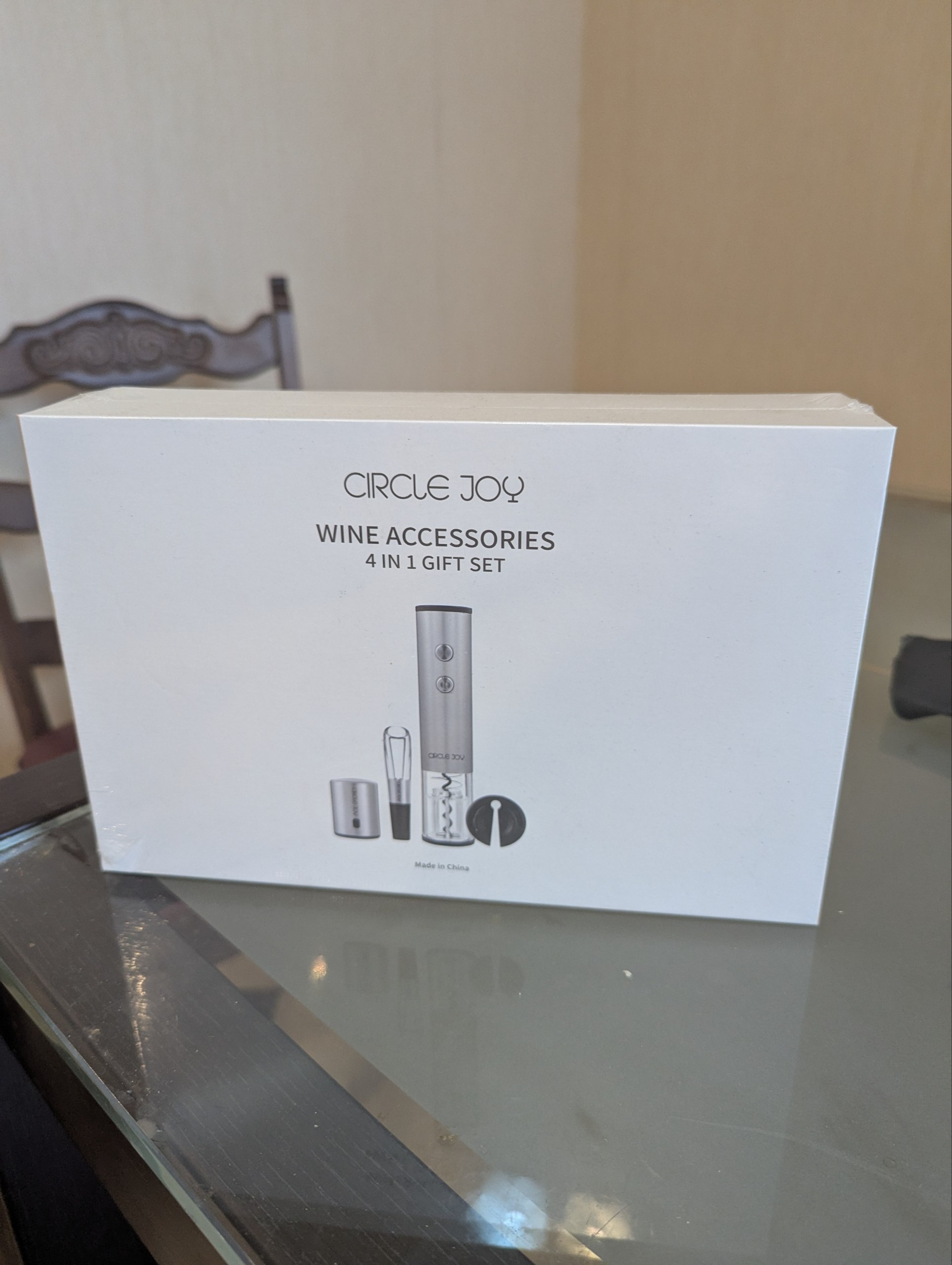 Подарочный набор винных аксессуаров Circle Joy