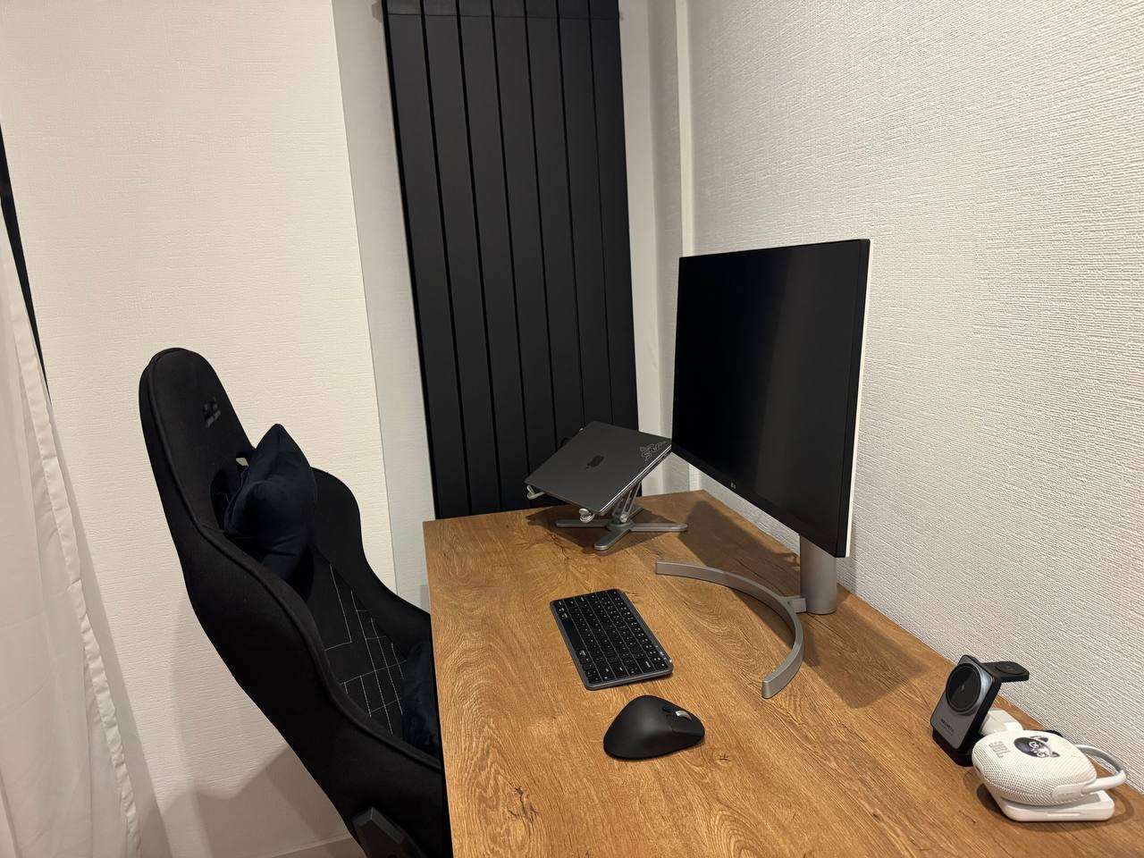 Монитор LG 27UL650-W