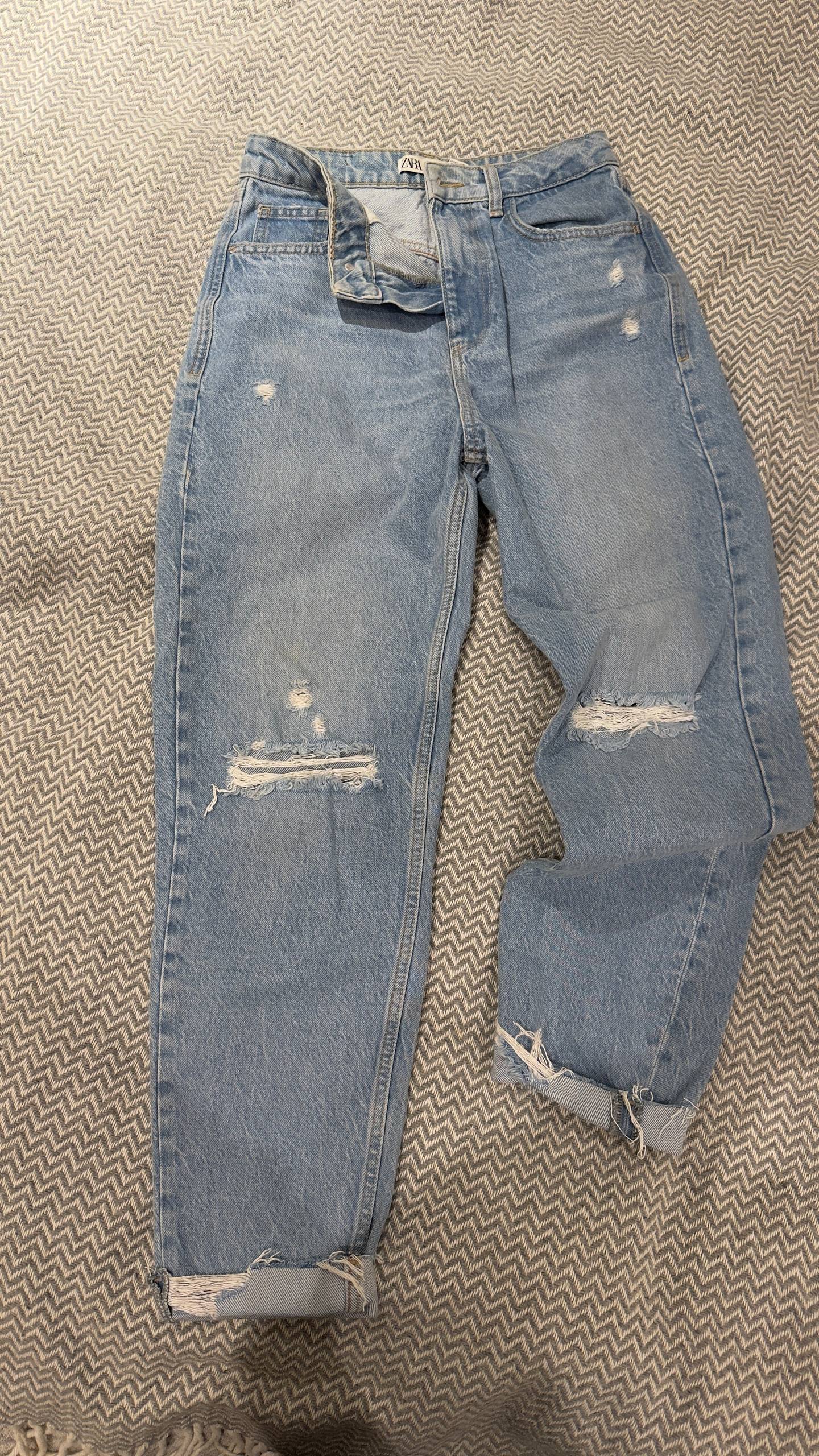 Джинсы женские и мужские разных фирм