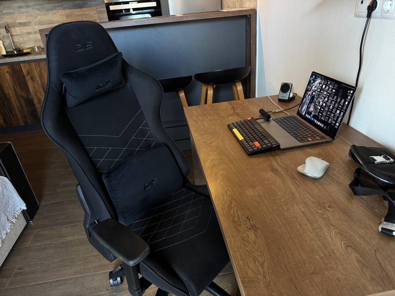 Монитор LG 27UL650-W