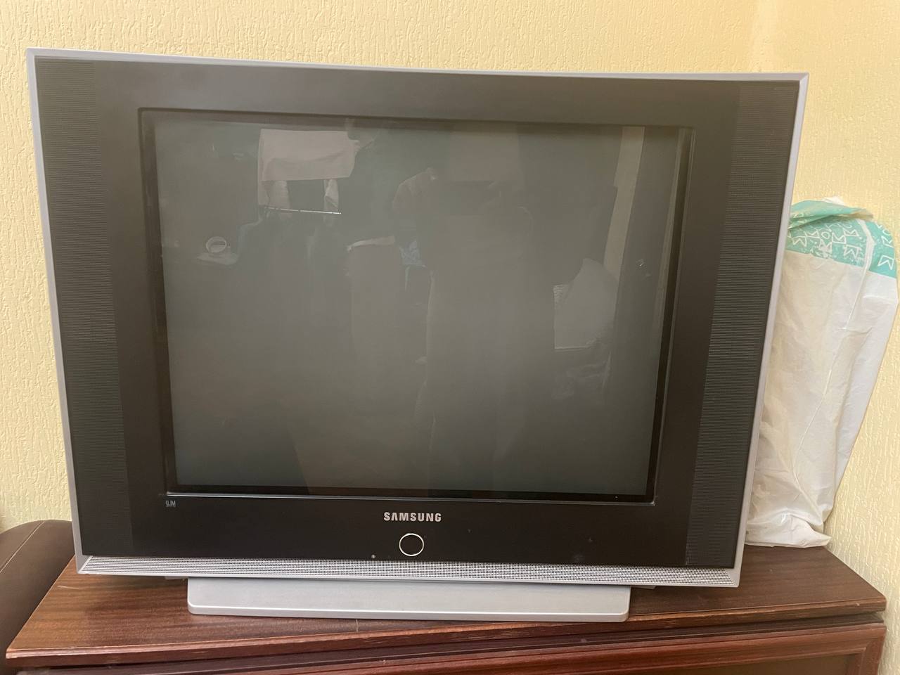 Классический телевизор Samsung CS29Z45MHTXXSG