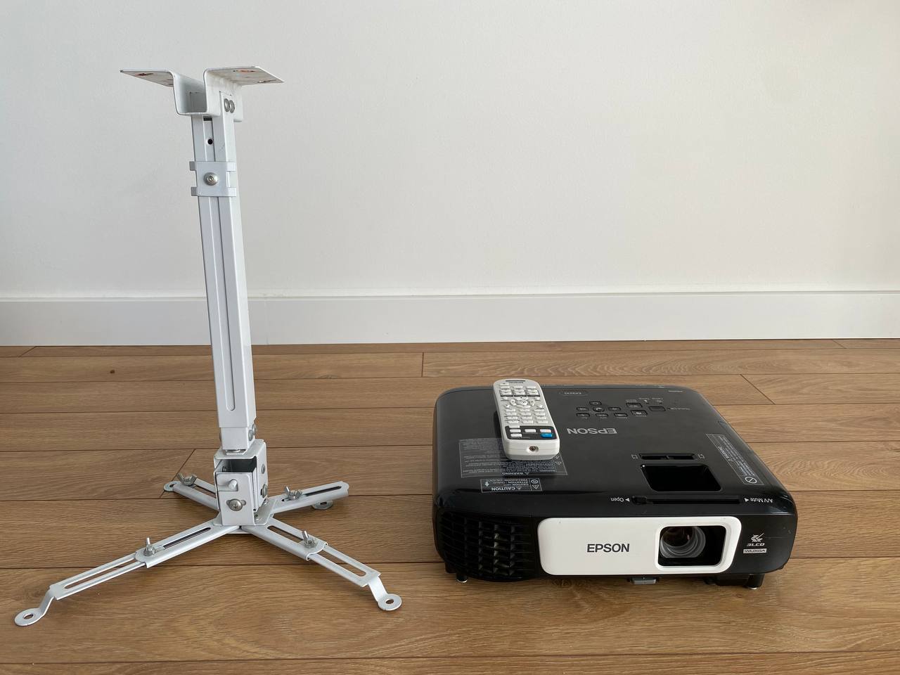 Проектор EPSON 9210