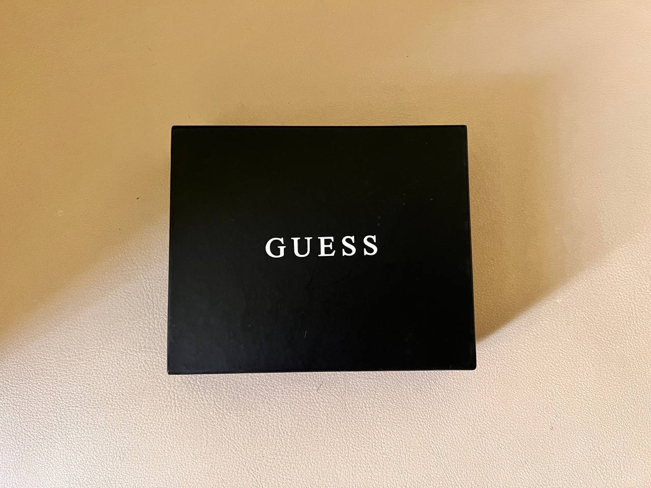 Guess - men wallet