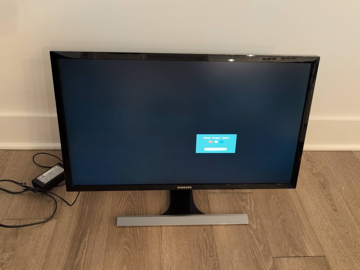 Samsung U28E590D — настоящий 4K-зверь!