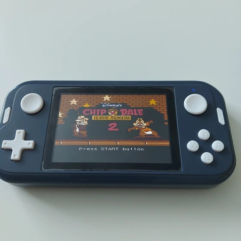 Портативная игровая ретро консоль Powkiddy X350