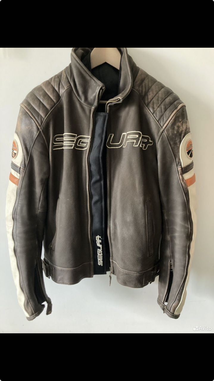 Кожаная мотокуртка с защитой