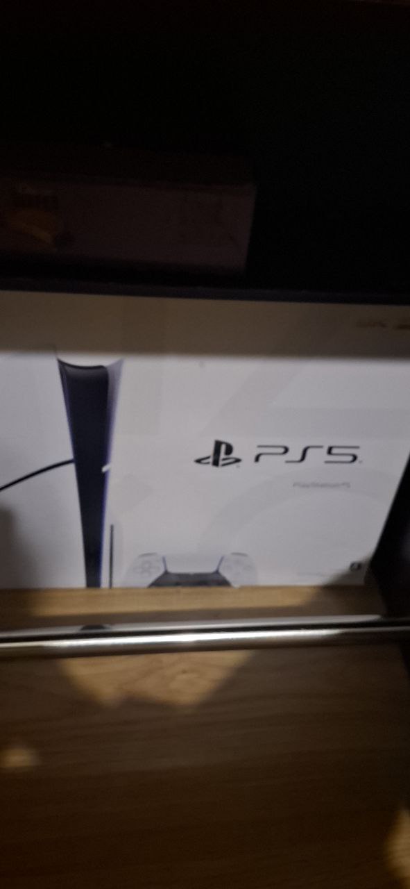 Пс5 слим 2 диска 1 геймпад