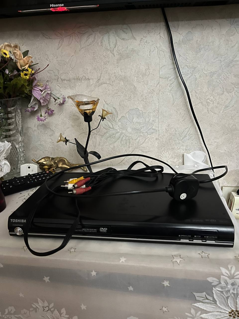 Классический DVD-плеер Toshiba