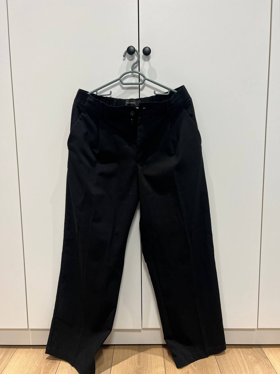 Укороченные мужские брюки Pull&Bear