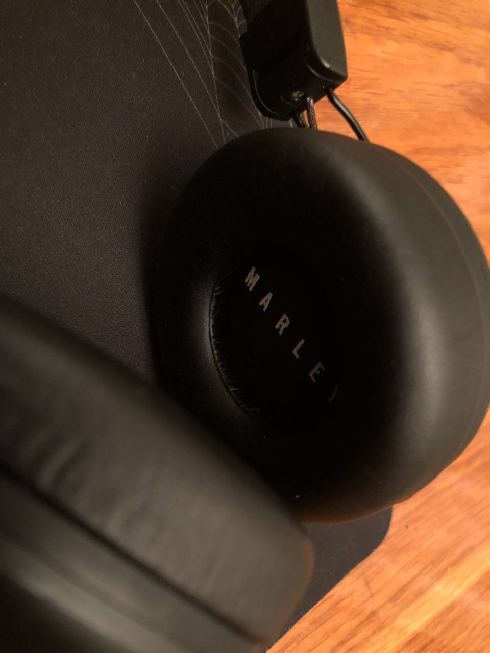 Наушники от фирмы Marley