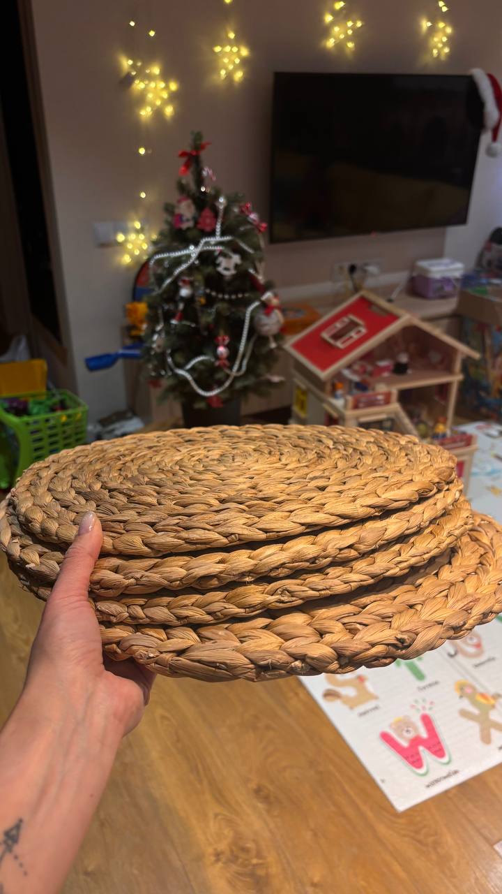 Подставки под тарелки на стол