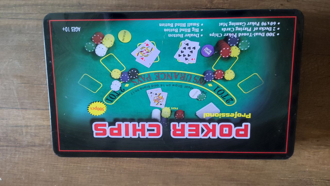 Покерный набор в отличном состоянии