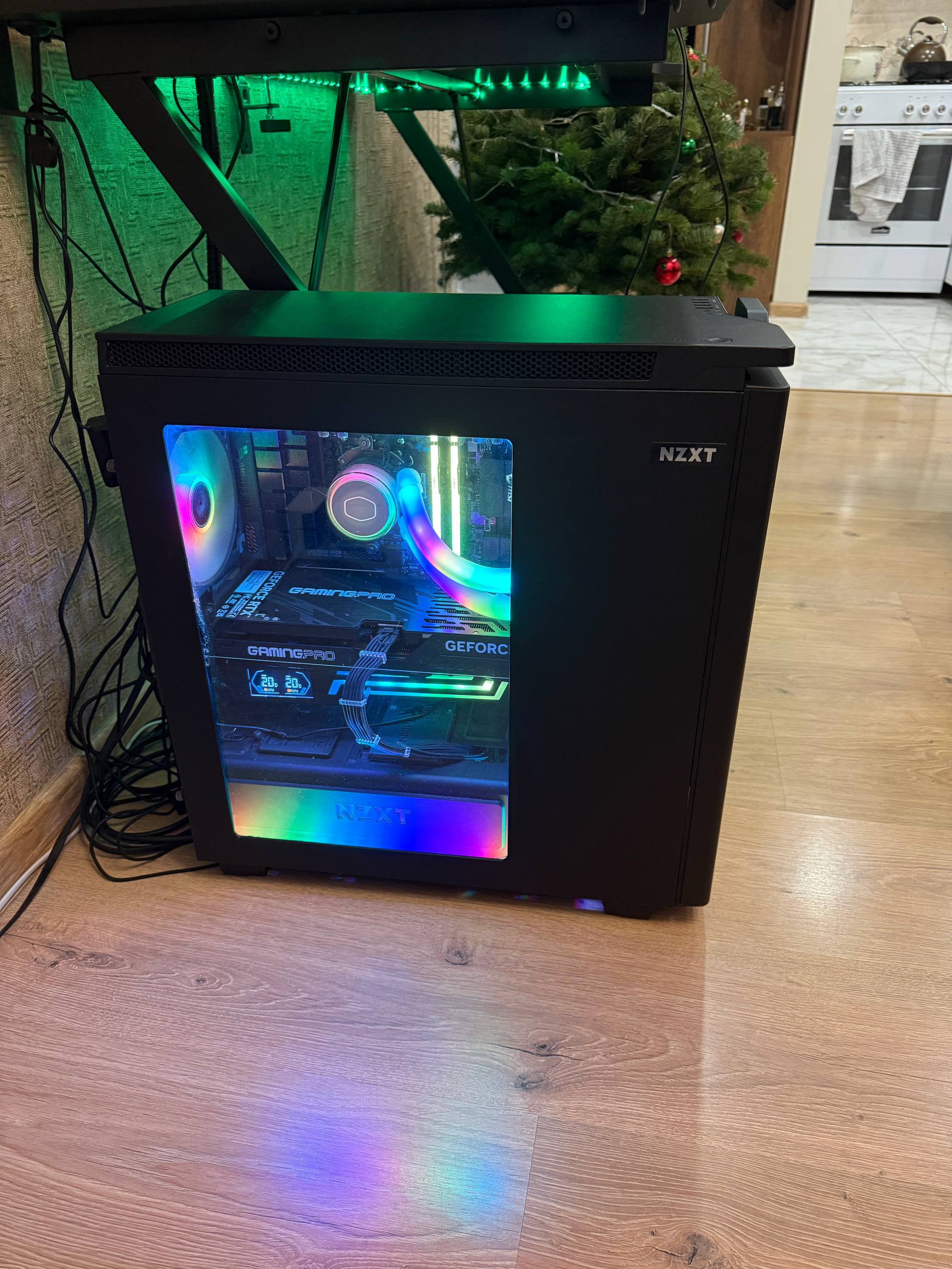 Корпус nzxt H440