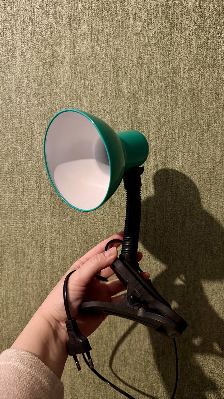 Лампа на прищепке