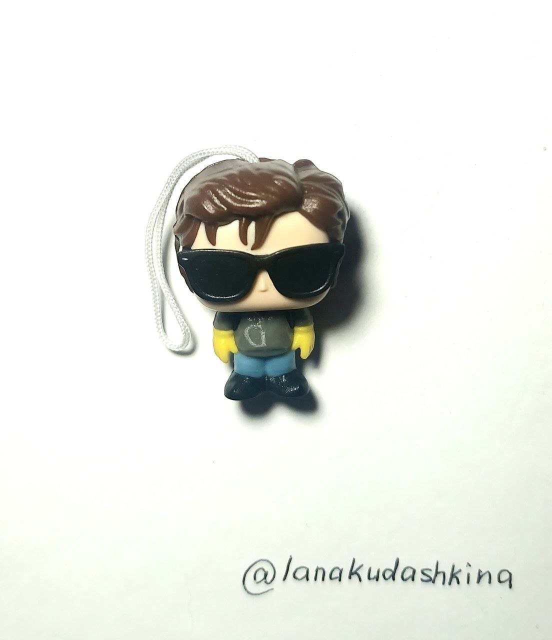 Фигурки «Очень странные дела» из киндеров