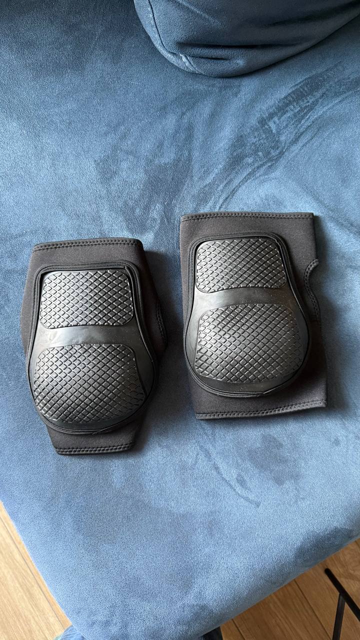 Наколенники резиновые, мягкие