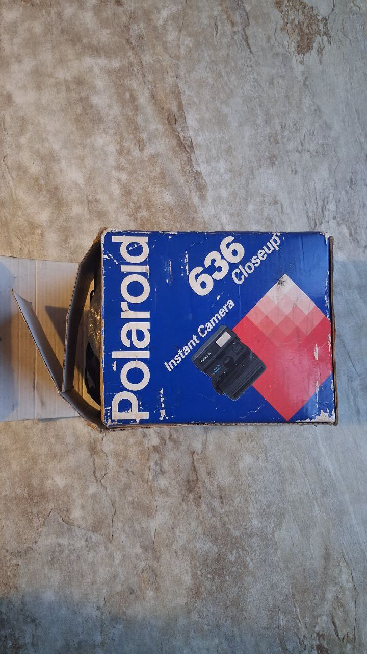 Polaroid 636 Closeup