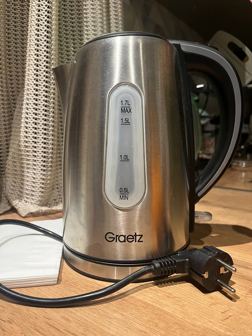 Электрический чайник 1,7 л Graets