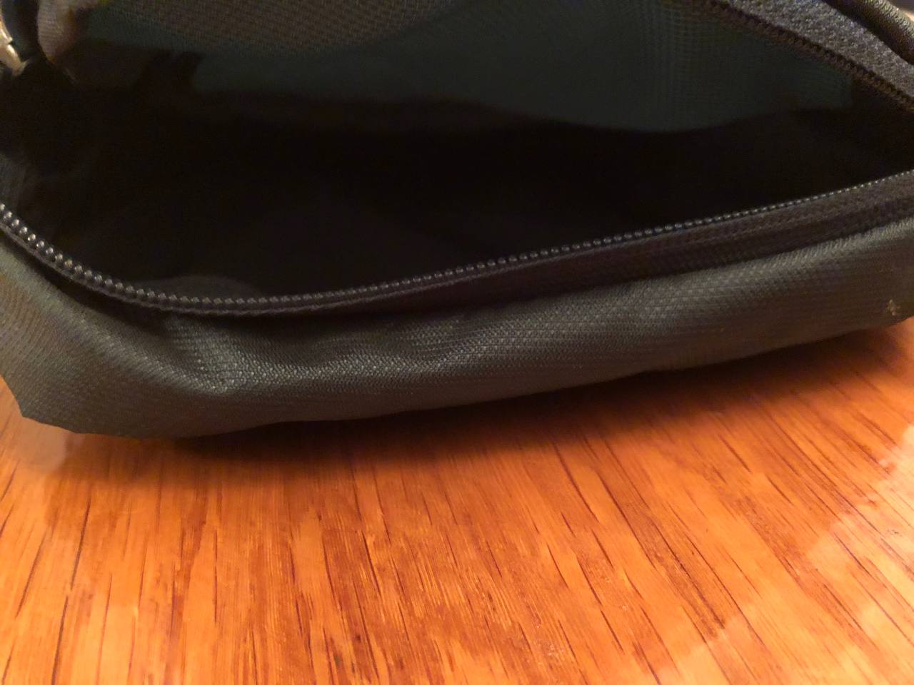 Маленькая сумка от Бренда K2