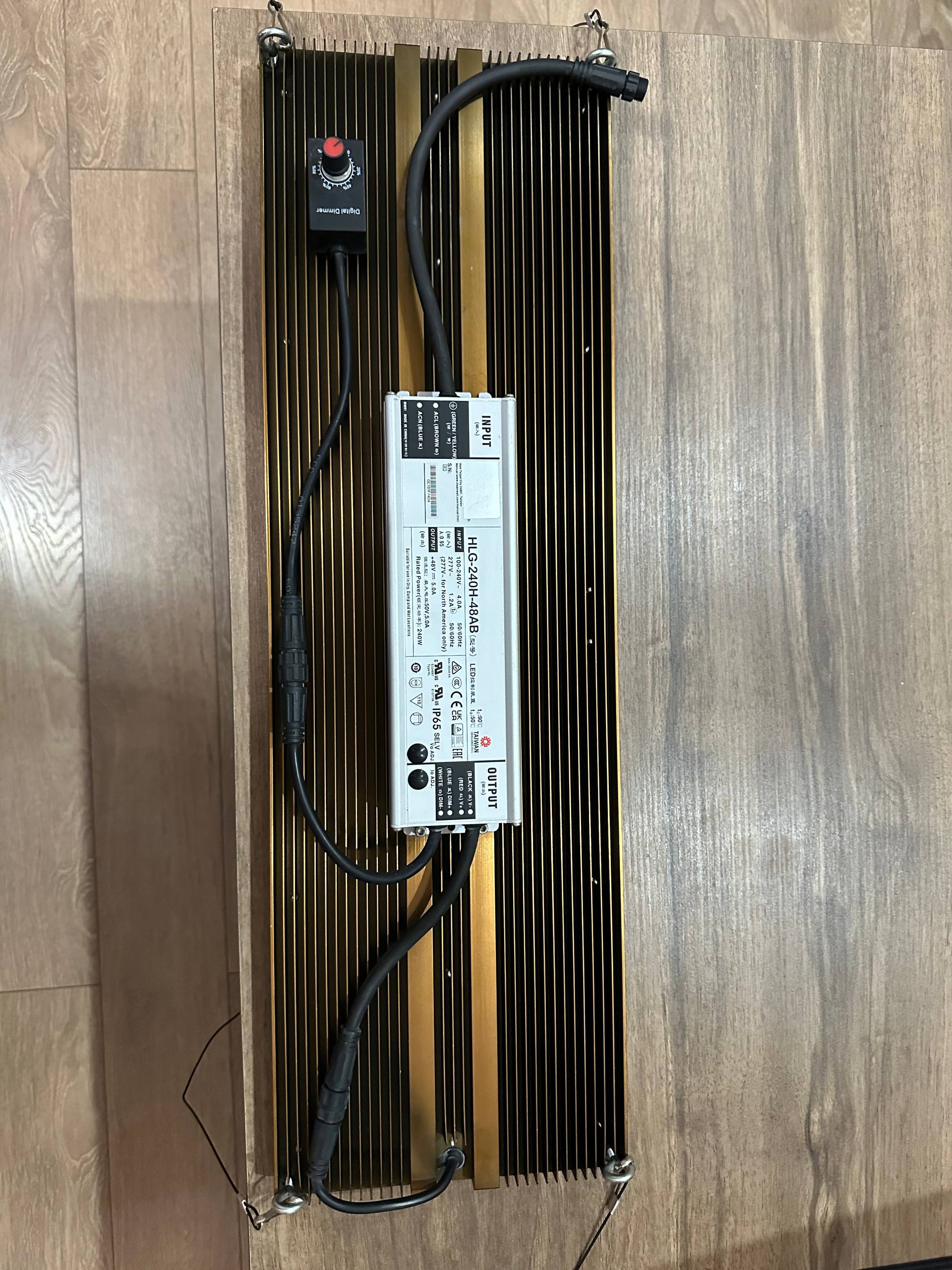 Кресло hyperx в хорошем состоянии