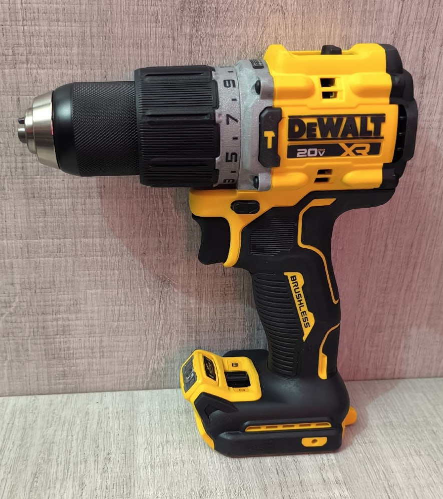 DeWalt DCD806