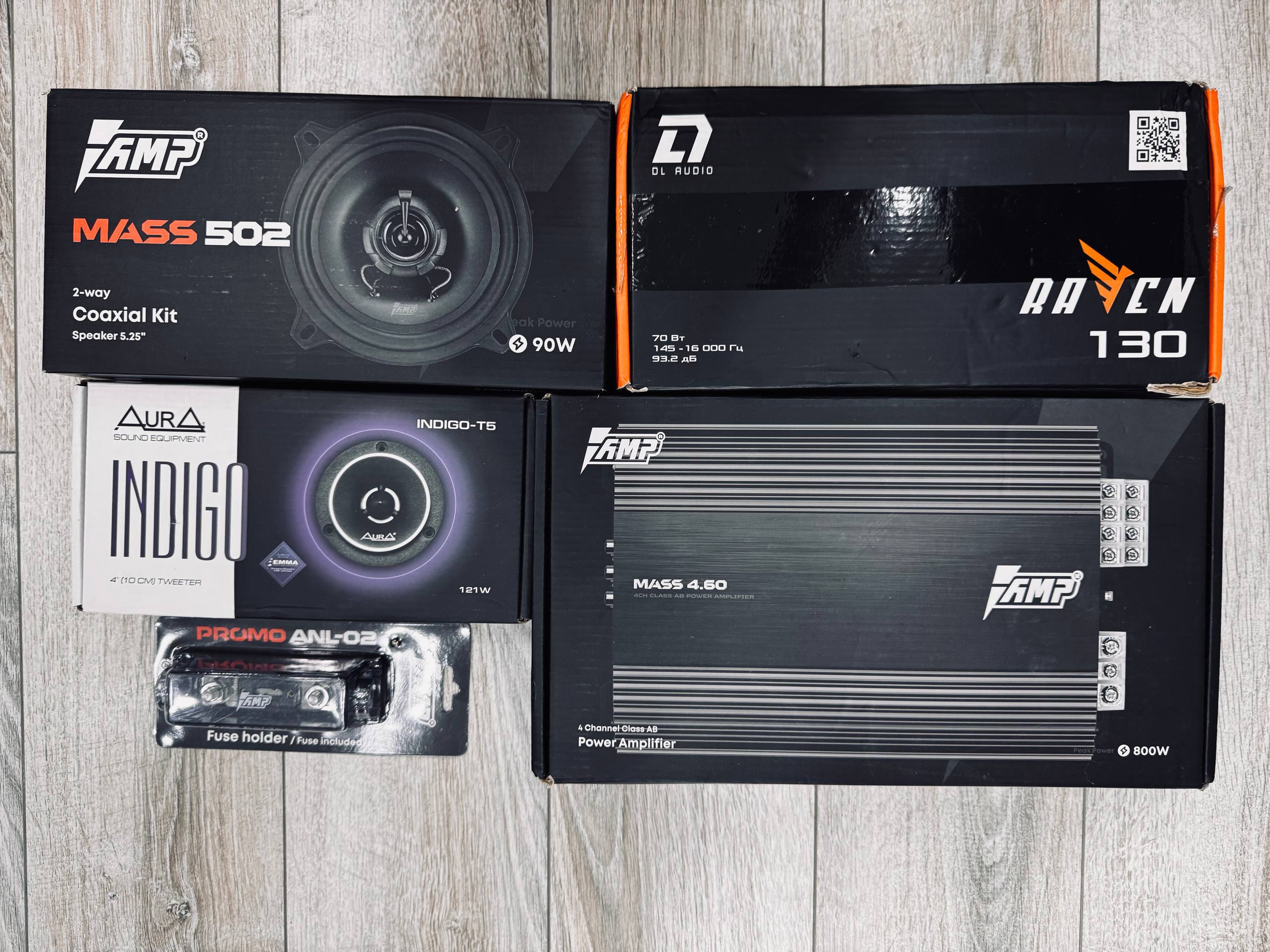 Комплект динамиков и усилителей