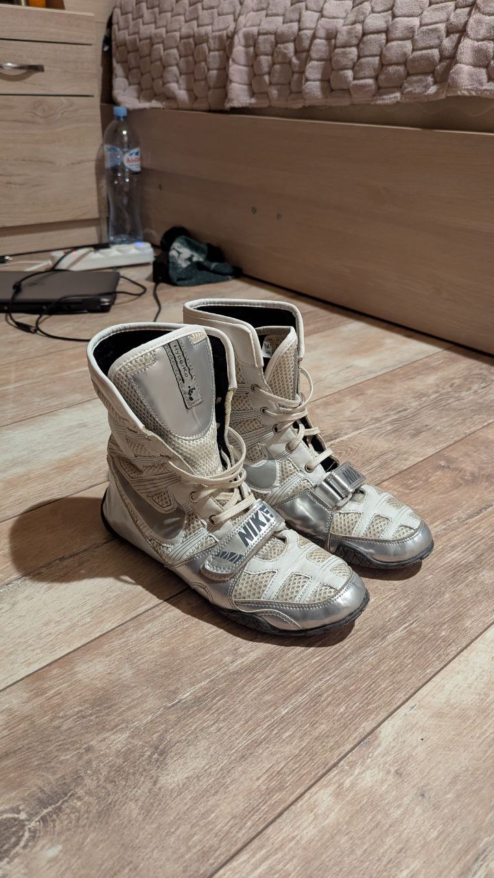 Боксерки Nike