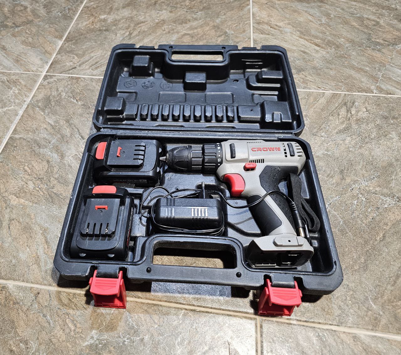 Шуруповёрт Crown Professional