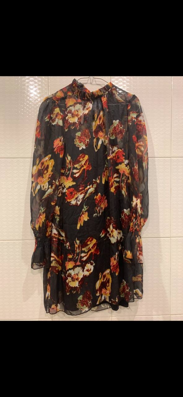 Женские платья