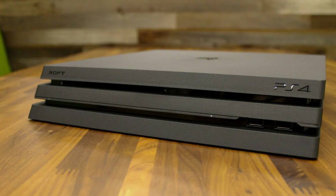 PlayStation 4 PRO 1TB