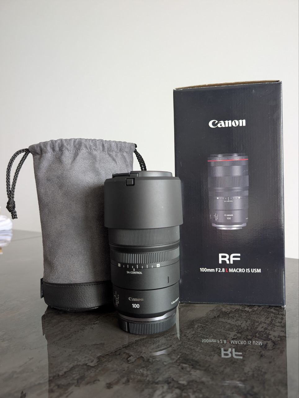 Canon RF 100mm f/2.8 L Macro IS USM Lens