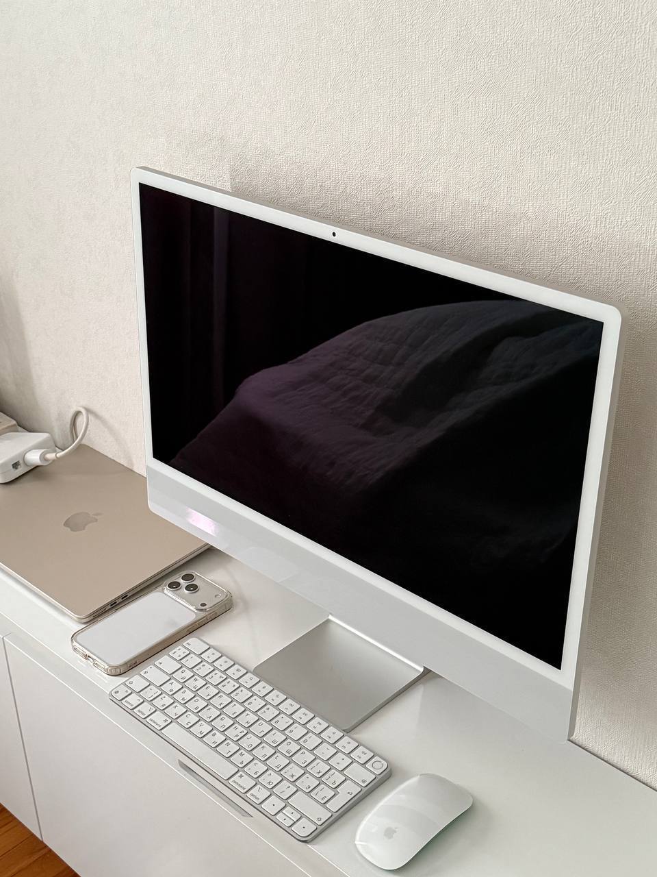 iMac 24” (2021) на чипе Apple M1