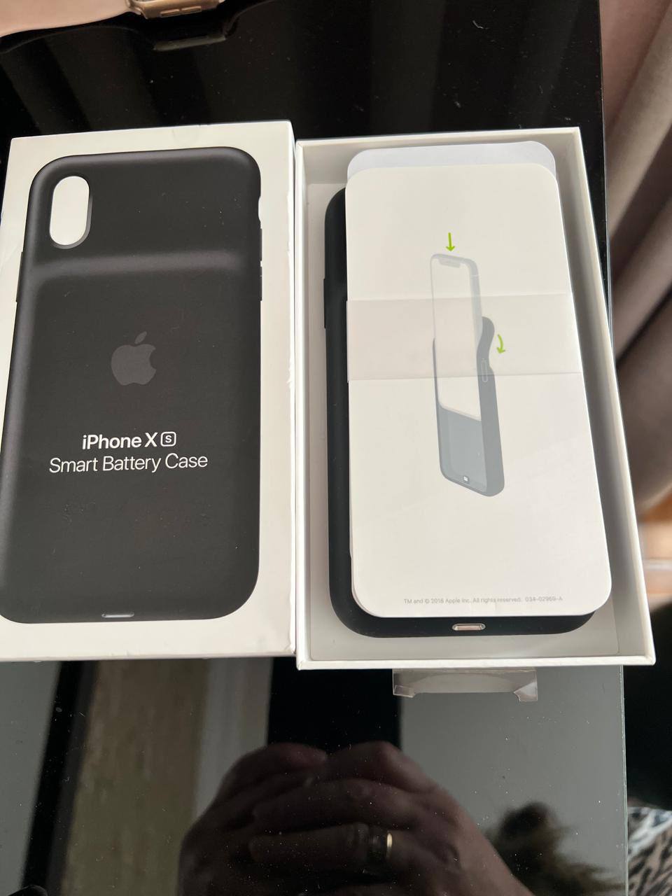 Smart Battery Case от Apple