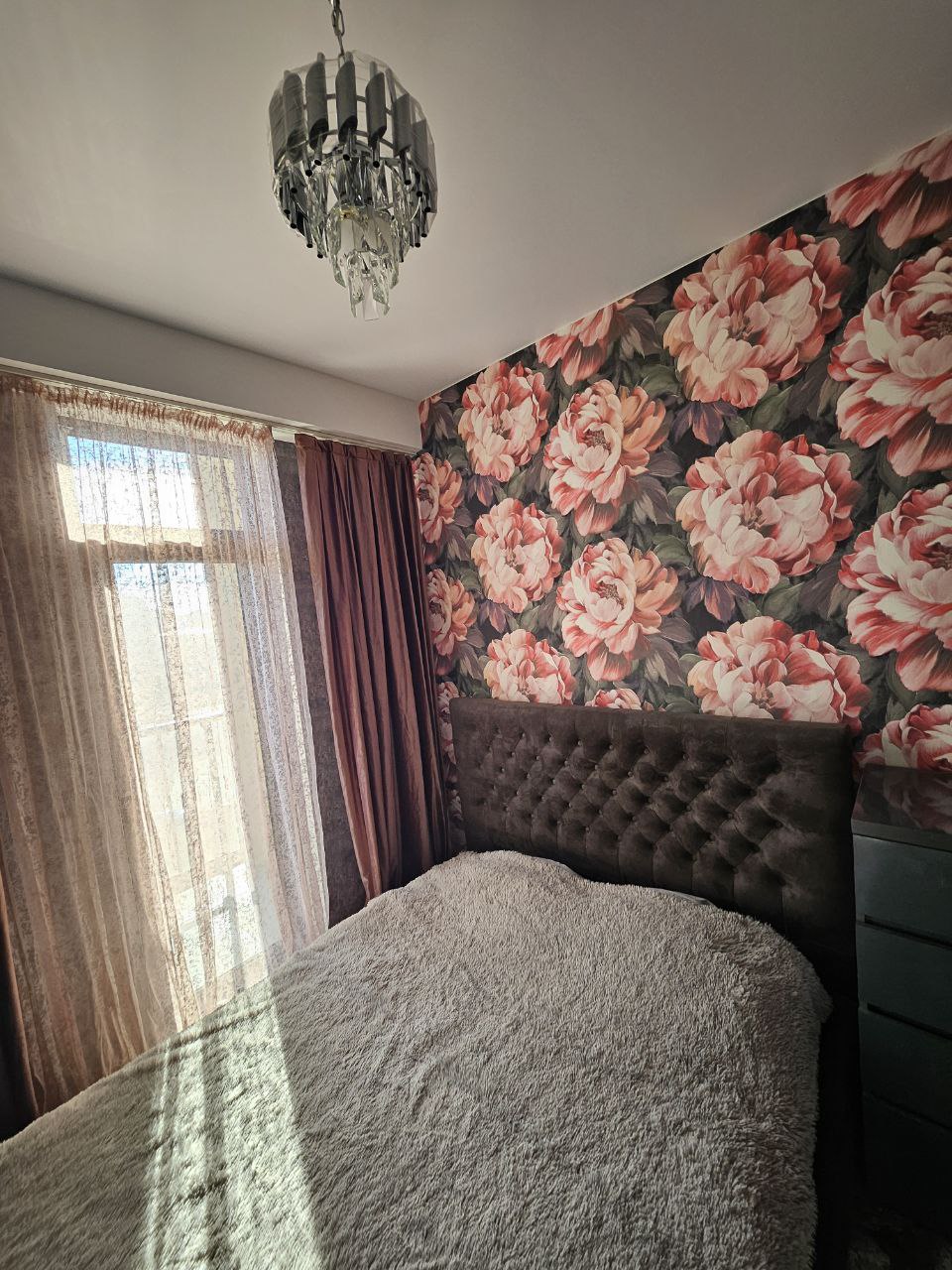 3 комнатная квартира в центре Рустави