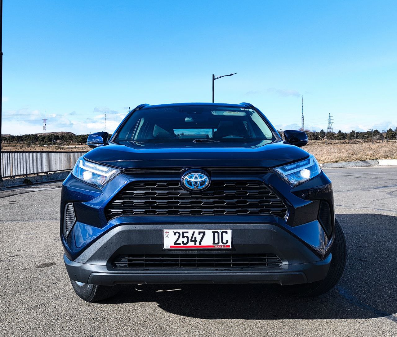 TOYOTA RAV4 XLE Hybrid 2022