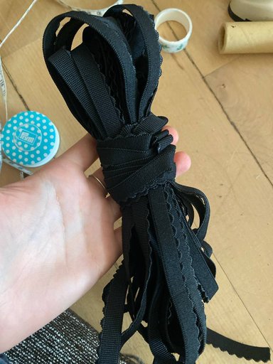 Лямка-резинка с силиконовой подложкой бежевая