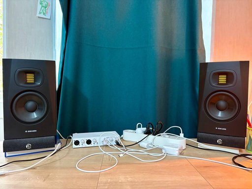 Мониторы ADAM-Audio T5V Nearfield Monitors, 2-way, 5" (2 шт)