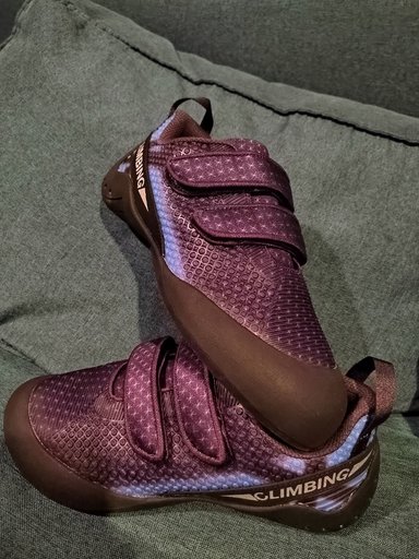 Скальники, скальные туфли новые