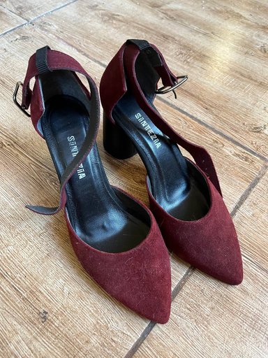 Туфли Sintezia винного цвета