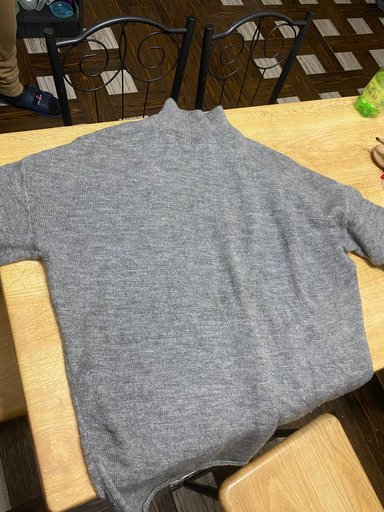 магкая кофта с единорогами