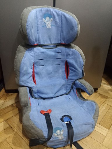 Детское автокресло, можно использовать как бустер