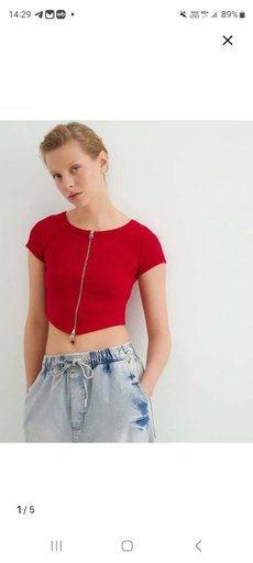 Яркий красный топ на молнии