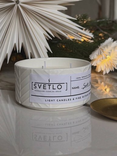 Свеча в подарочном боксе