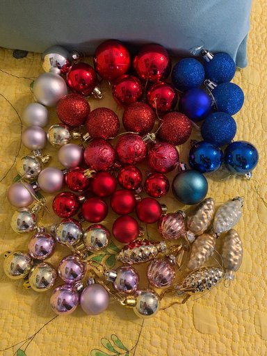 Игрушки все