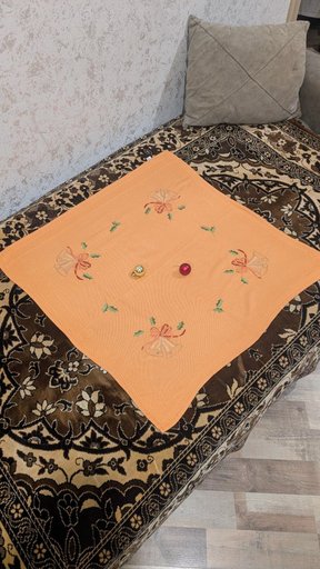 Скатерть новогодняя + новогодние игрушки