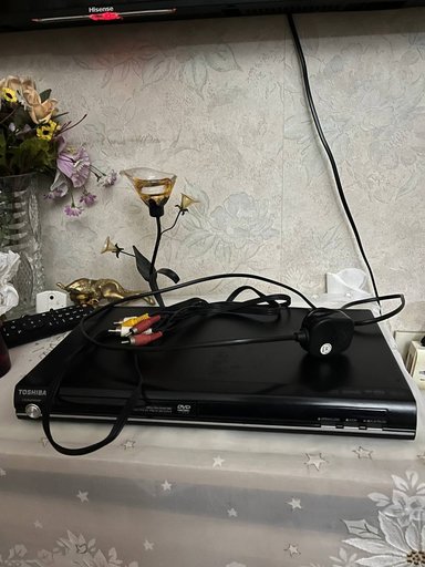 Классический DVD-плеер Toshiba