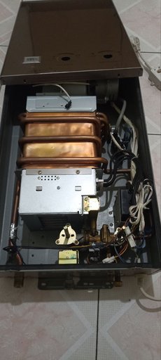 Газовая колонка GROHE на 24 L